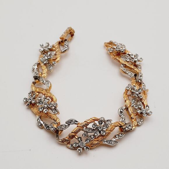 Vintage Gold Tone Rhinestone Floral 6 1/2 Inch Bracelet - Picture 6 of 10